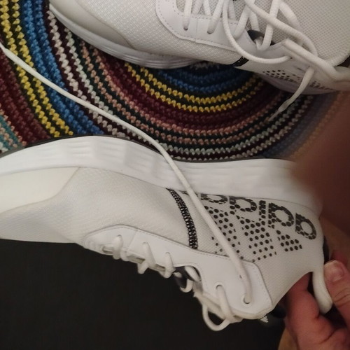 Adidas αθλητικά παπούτσια σαν καινούργιο, νούμερο 48, μαύρο και άσπρο