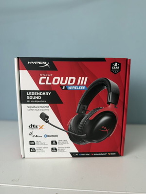 HyperX Cloud III S Wireless headset new, 2.4GHz and Bluetooth