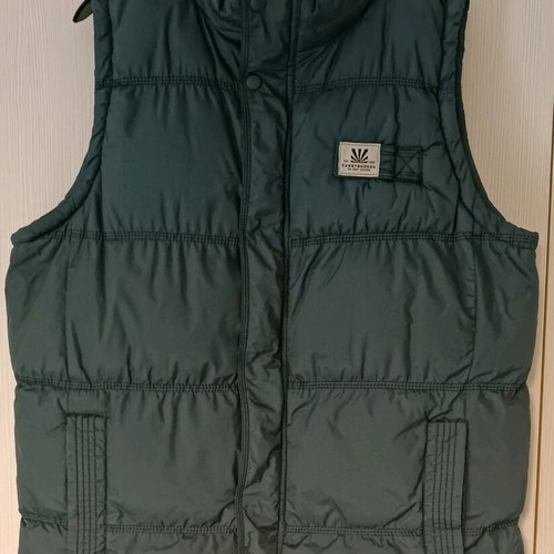 Funky Buddha vest XL green like new