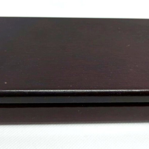 Wooden pen set used with gold details and wooden case