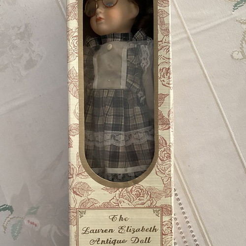 Lauren Elizabeth Antique Doll Collection porcelain doll like new with box