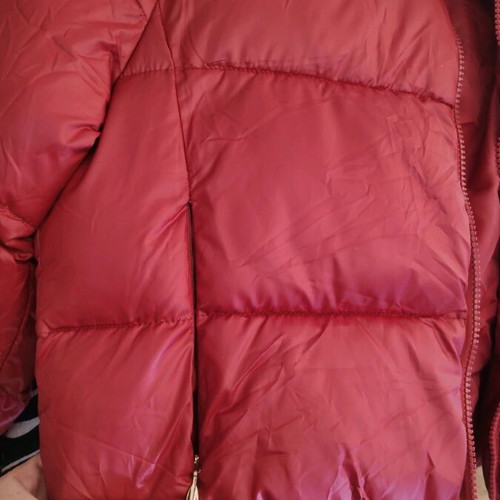 Zuiki Crop Jacket L like new, burgundy with removable hood