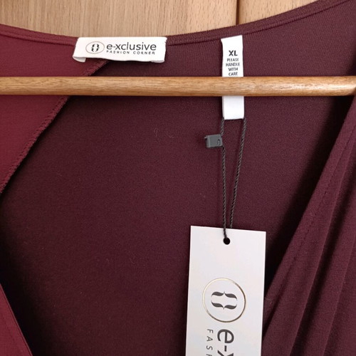 E-xclusive women's dress new, XL, burgundy plum two-tone wrap