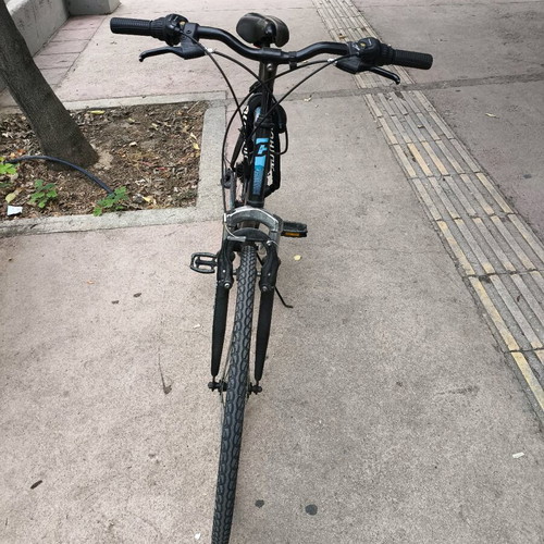 Trekking Bicycle Clermont Stylous 28" used, black, front suspension