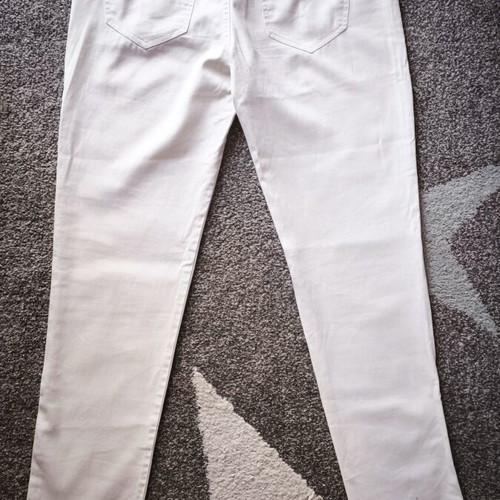 BSB White Pants Size 40 Like New