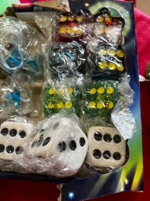 Large silicone dice new, pack of 12