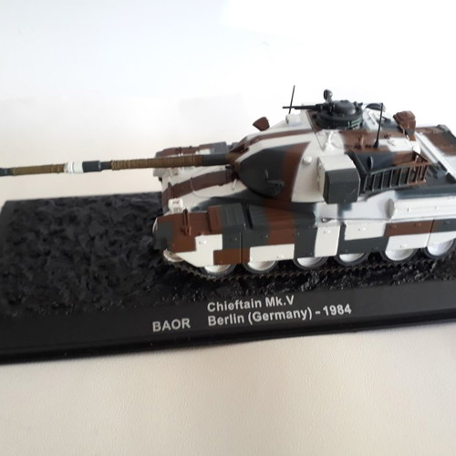 Chieftain Mk.V BAOR Berlin 1984 tank model scale 1/43 new