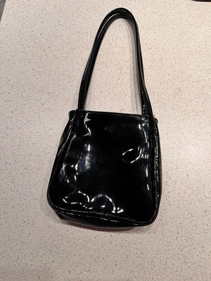 Mini patent leather bag like new, black handheld