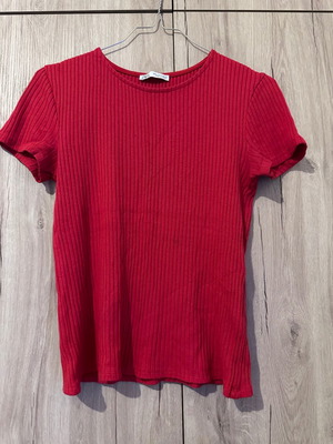 T Shirt Zara ριμπ κόκκινο μεταχειρισμένο, μέγεθος S