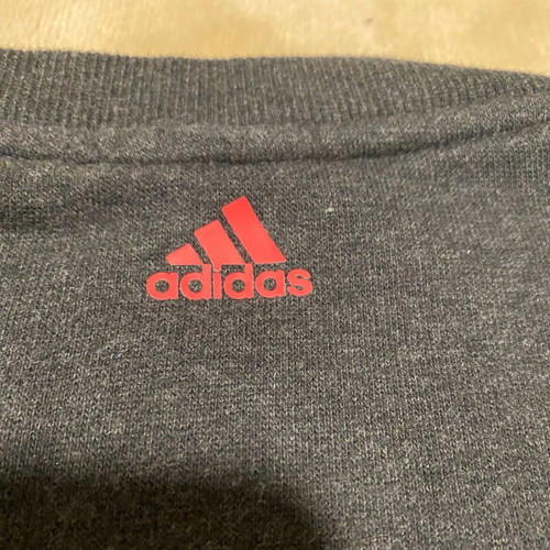 Adidas women's shirt size M used, black and red