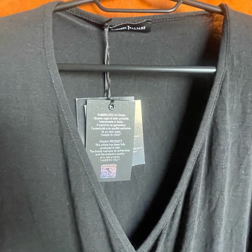 Women's long-sleeve blouse new, size Small