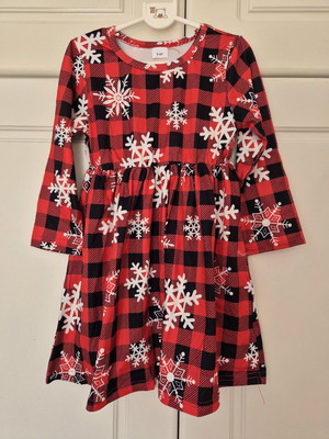 Dress with snowflakes new, black and red for ages 3-4