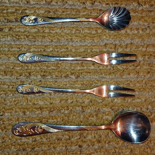 Cutlery set like new
