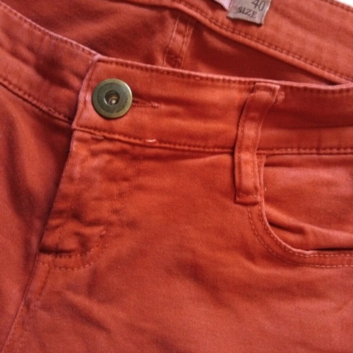 Stradivarius women's low-rise red jeans like new, size L