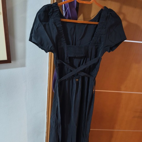 Regalinas long dress with short sleeves and crisscross back like new, black s/m