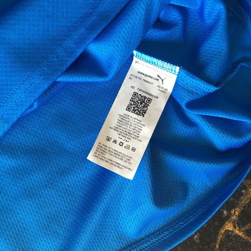 Italy 22 Zaniolo football jersey and shorts, size L