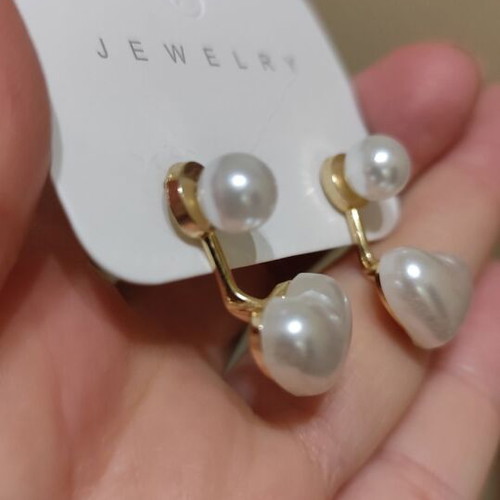 Pearl earrings with heart design from stainless steel new