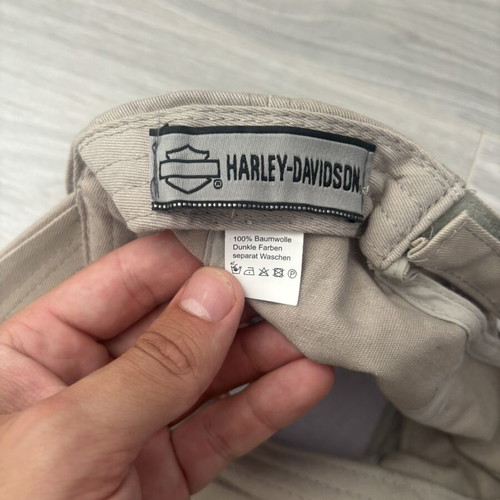 Harley Davidson beige cap new with tag