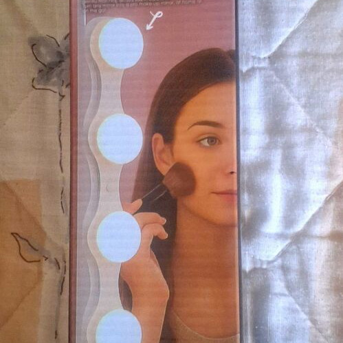 Vanity LED mirror light with 4 lamps 30x6x7cm new