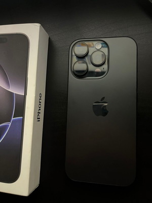 iPhone 16 Pro 512GB Μαύρο σαν καινούργιο