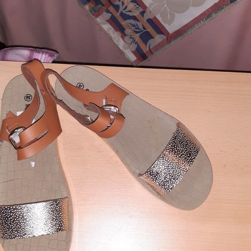 Flatform sandals size 38 new
