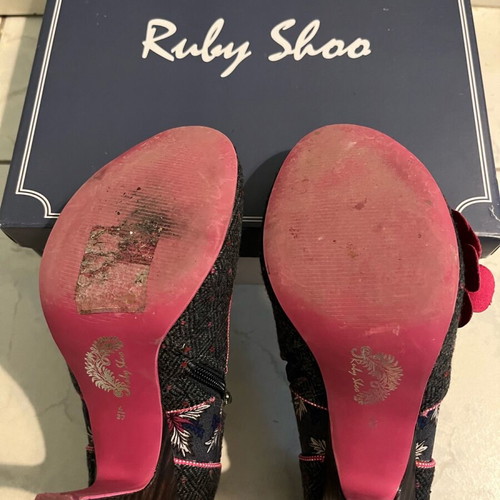 Ruby shoo shoes used, gray, size 37 with worn lining