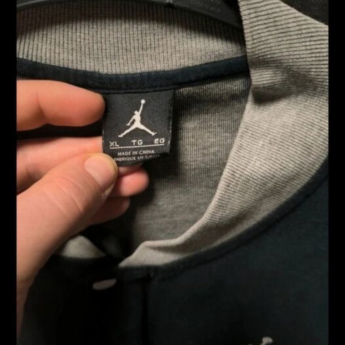 Jordan college jacket used, size XL, black and gray