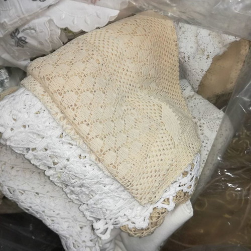 Handmade doilies new, various sizes
