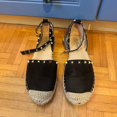 Espadrilles black with studs and ankle strap like new, size 38