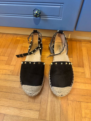 Espadrilles black with studs and ankle strap like new, size 38