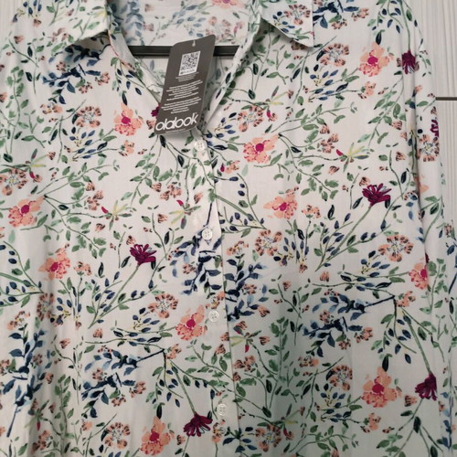 Floral shirt new, size XL, white multicolor