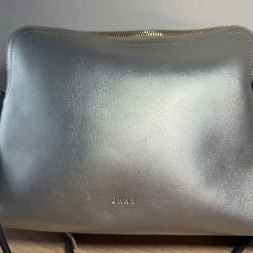 DKNY The Everywhere Pouch shoulder bag used, black and silver