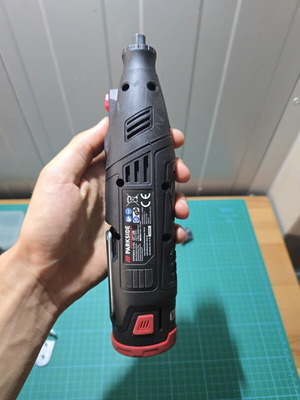 Cordless multitool used with many accessories