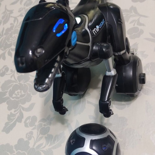 MiPosaur robot toy used with mobile app and ball