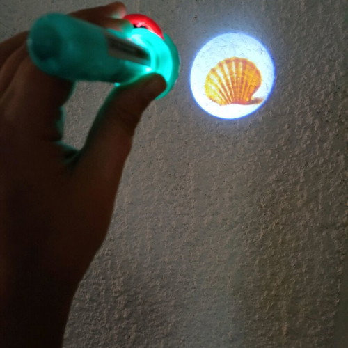 3 kids toys new: projector flashlight, puzzle, View master