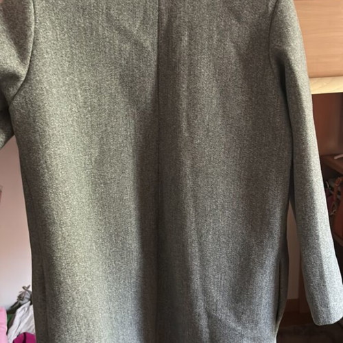 Gray long coat with pockets like new