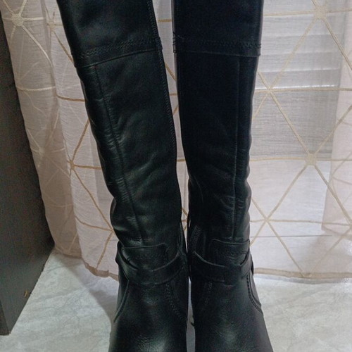 Boxer black leather boots like new size 38 with 7cm heel