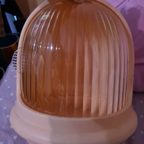 Cosmetics storage container like new