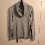 Women's gray elastic turtleneck like new