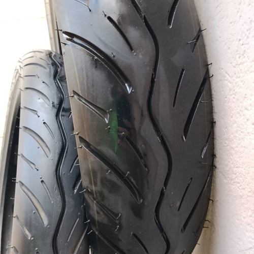 Kenda Tires for VF 125 Motorcycle like new, front 70/90-17 rear 120/90-17