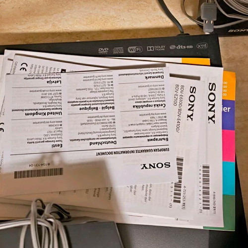 Sony BDV-E2100 Home Cinema 5.1 system used