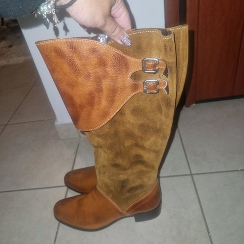 Brown suede boots size 37 like new