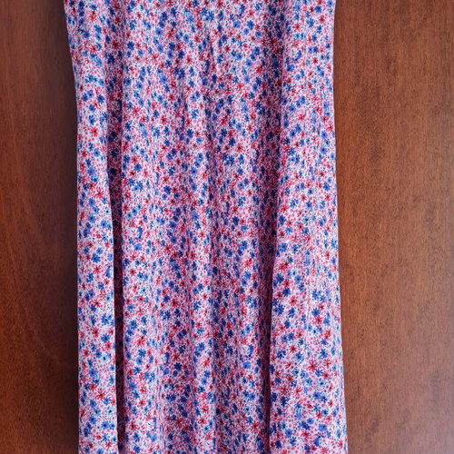 Reserved dress small new, 100% viscose colorful