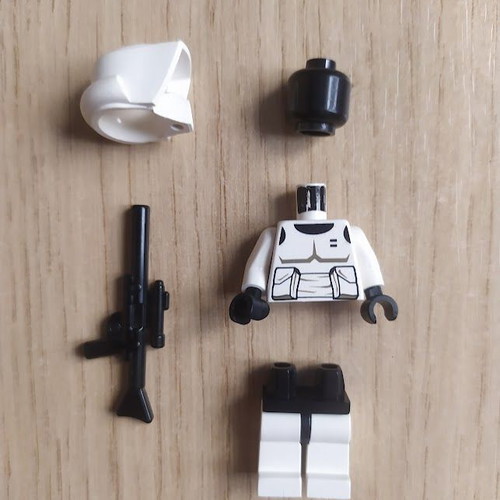 Lego Star Wars Scout Trooper Minifigure sw0005a with Blaster