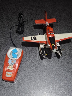 Disney Planes Dusty Wired Remote Control Airplane like new