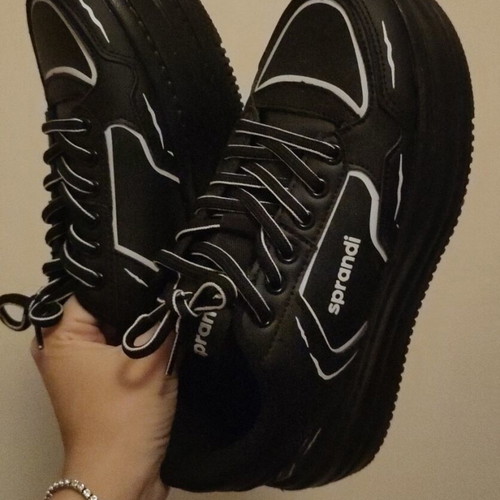 Platform sneakers Sprandi new, size 39, black and white