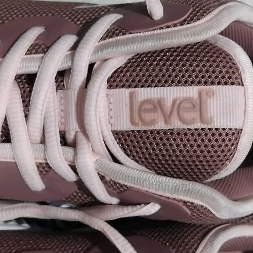 Level Anatomic women's athletic shoes size 39 pink like new
