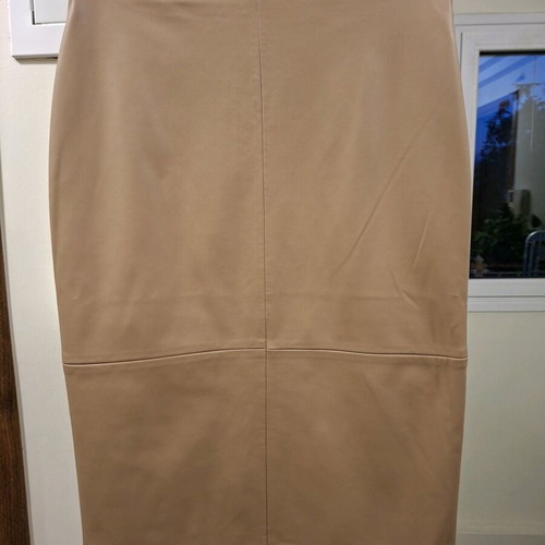 Reserved skirt new, beige leatherette, waist 40cm×2