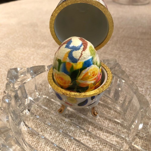 Easter egg new with decorative case and egg inside