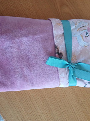 Handmade baby blanket double-sided with romantic design and pink velvet